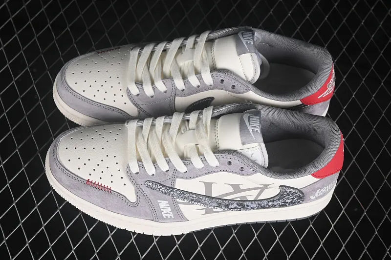All categories Air Jordan Jordan series basketball shoes Air Jordan 1 Low high-end customized low-top sneakers Travis Scott x Fragment Design x Air Jordan 1 Low OG SP AJ1 Joe 1 joint model low-top cultural casual sneakers CW6688-118
